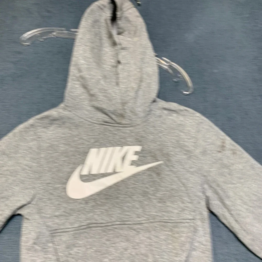 Nike Hoodie Kids Small Gray Swoosh Logo Kangaroo‎ Pocket Long Sleeve Pullover
